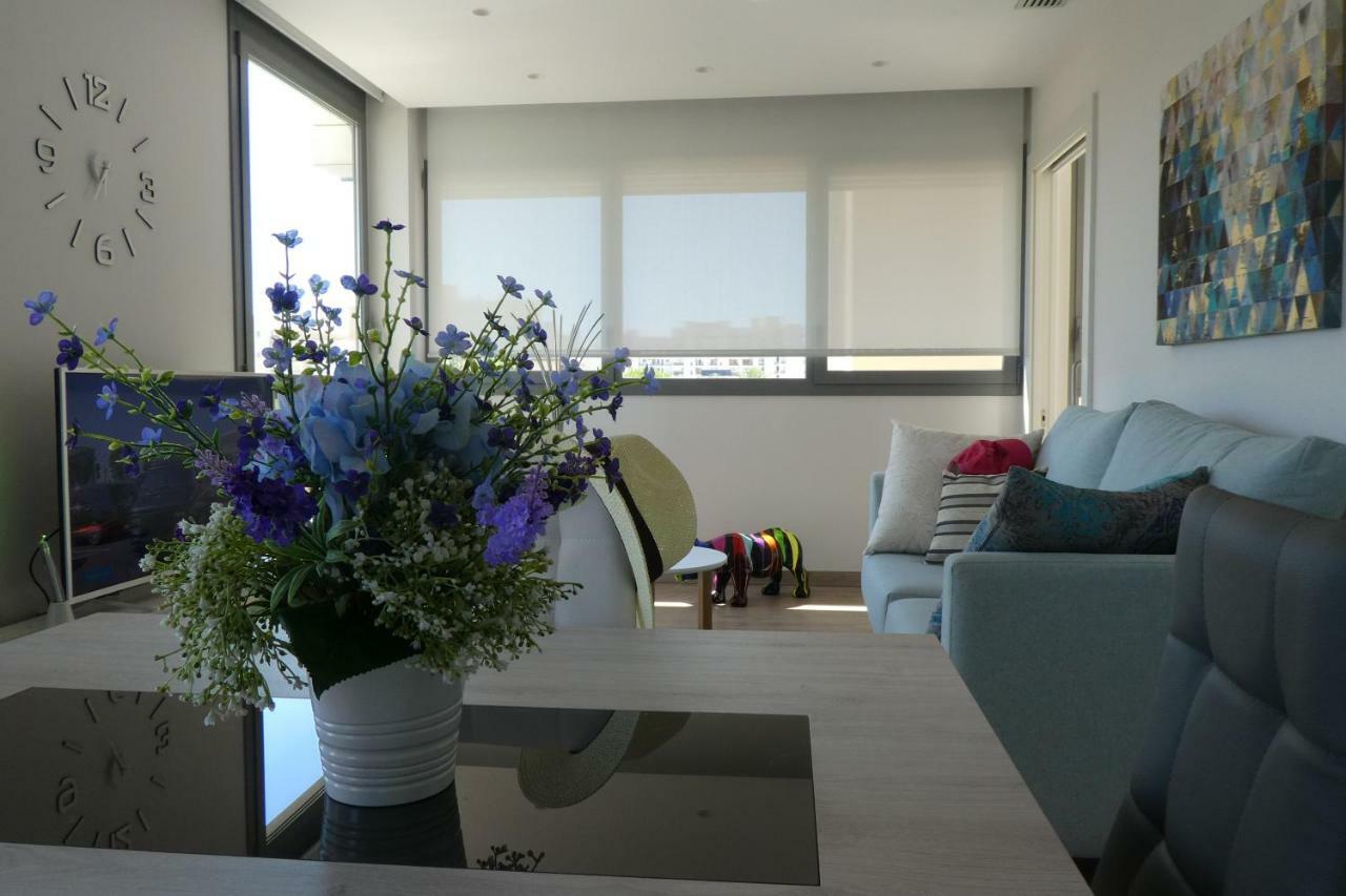 Appartement Plage Salata Rosas Bagian luar foto